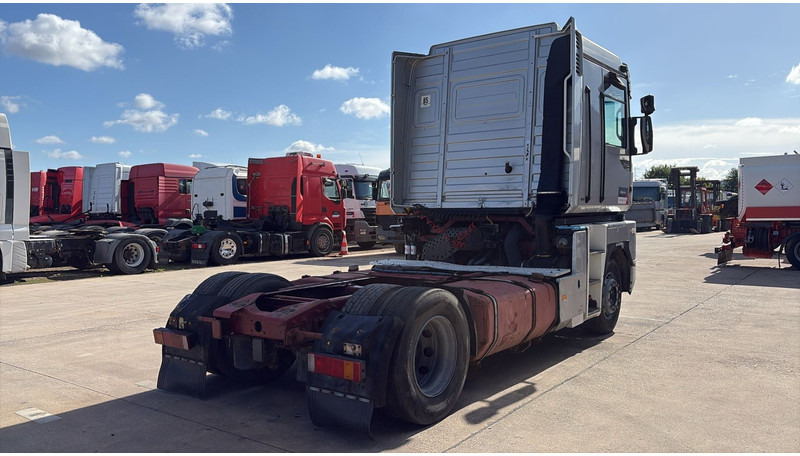 Renault Magnum 430 (POMPE MANUELLE / MANUAL PUMP / BOITE MANUELLE) - Çekici: fotoğraf 4 Renault Magnum 430 (POMPE MANUELLE / MANUAL PUMP / BOITE MANUELLE) - Çekici: fotoğraf 4