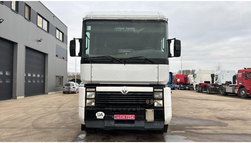 Renault Magnum 470 (POMPE MANUELLE / MANUAL PUMP / BOITE MANUELLE / MANUAL GEARBOX) - Çekici: fotoğraf 2 Renault Magnum 470 (POMPE MANUELLE / MANUAL PUMP / BOITE MANUELLE / MANUAL GEARBOX) - Çekici: fotoğraf 2
