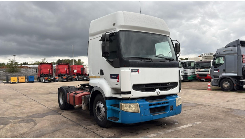 Renault Premium 400 (POMPE MANUELLE / MANUAL PUMP / GRAND PONT / BIG AXLE) - Çekici: fotoğraf 2 Renault Premium 400 (POMPE MANUELLE / MANUAL PUMP / GRAND PONT / BIG AXLE) - Çekici: fotoğraf 2