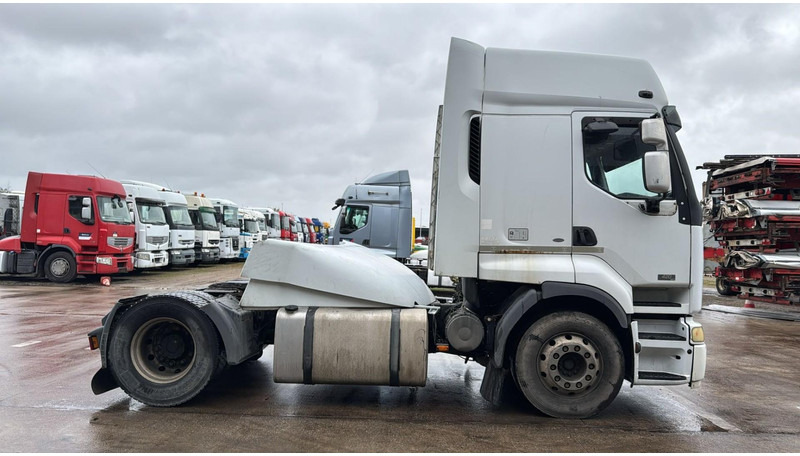 Renault Premium 420 (MANUAL GEARBOX / BOITE MANUELLE) - Çekici: fotoğraf 3 Renault Premium 420 (MANUAL GEARBOX / BOITE MANUELLE) - Çekici: fotoğraf 3