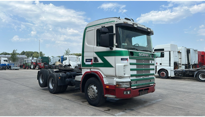 Scania 124 - 400 (POMPE MANUELLE / MANUAL PUMP / 6X2 / BOITE MANUELLE / MANUAL GEARBOX) - Çekici: fotoğraf 3 Scania 124 - 400 (POMPE MANUELLE / MANUAL PUMP / 6X2 / BOITE MANUELLE / MANUAL GEARBOX) - Çekici: fotoğraf 3