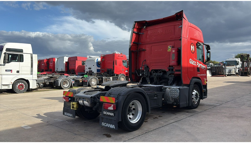 Scania G 450 (PERFECT CONDITION / RETARDER / FULL SPOILERS) - Çekici: fotoğraf 4 Scania G 450 (PERFECT CONDITION / RETARDER / FULL SPOILERS) - Çekici: fotoğraf 4