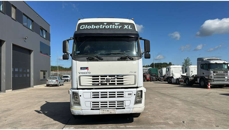 Volvo FH 460 (MANUAL GEARBOX / BOITE MANUELLE) - Çekici: fotoğraf 2 Volvo FH 460 (MANUAL GEARBOX / BOITE MANUELLE) - Çekici: fotoğraf 2