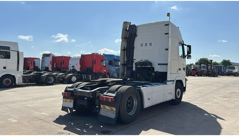 Volvo FH 460 (MANUAL GEARBOX / BOITE MANUELLE) - Çekici: fotoğraf 5 Volvo FH 460 (MANUAL GEARBOX / BOITE MANUELLE) - Çekici: fotoğraf 5