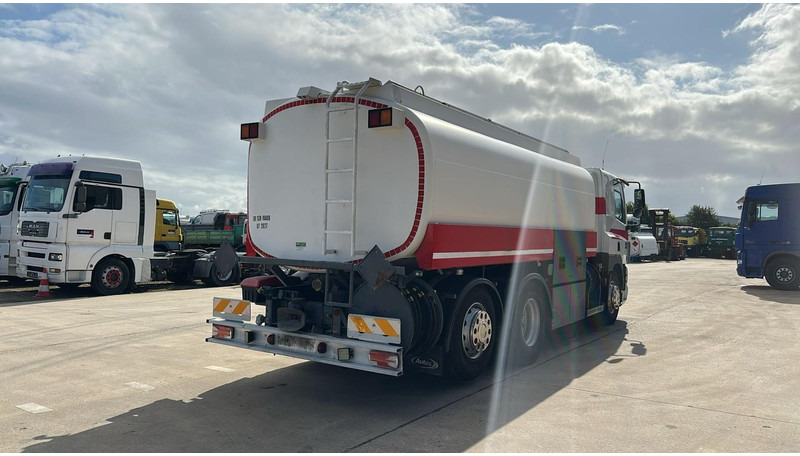 DAF CF 85.430 (20270 LITERS / EURO 3 / TOP CONDITION !!! / PARFAIT ETAT / 6X2 / BOITE MANUELLE) - Tanker kamyon: fotoğraf 5 DAF CF 85.430 (20270 LITERS / EURO 3 / TOP CONDITION !!! / PARFAIT ETAT / 6X2 / BOITE MANUELLE) - Tanker kamyon: fotoğraf 5