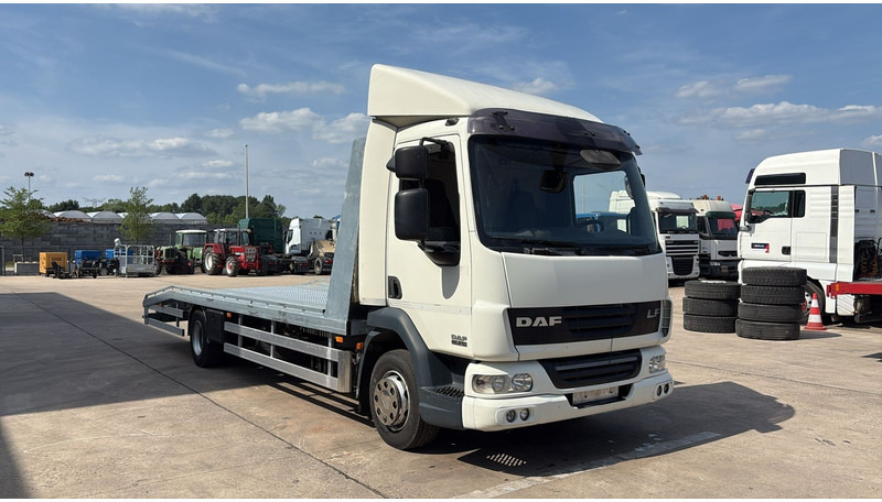 DAF LF 45.210 (EURO 5 / HOLLAND TRUCK / NEW CONSTRUCTION / EURO 5 / PERFECT CONDITION) - Araba taşıyıcı kamyon: fotoğraf 3 DAF LF 45.210 (EURO 5 / HOLLAND TRUCK / NEW CONSTRUCTION / EURO 5 / PERFECT CONDITION) - Araba taşıyıcı kamyon: fotoğraf 3