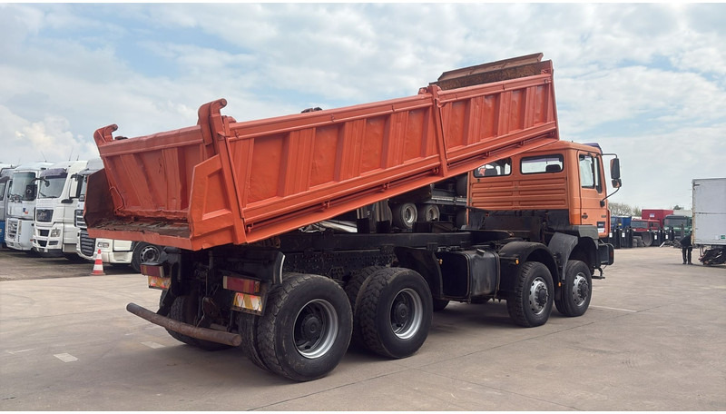MAN 35.403 (8X6 / 3 PONTS / LAMES / GRAND PONT / 6 CYLINDER / STEEL SUSP.) - Damperli kamyon: fotoğraf 4 MAN 35.403 (8X6 / 3 PONTS / LAMES / GRAND PONT / 6 CYLINDER / STEEL SUSP.) - Damperli kamyon: fotoğraf 4