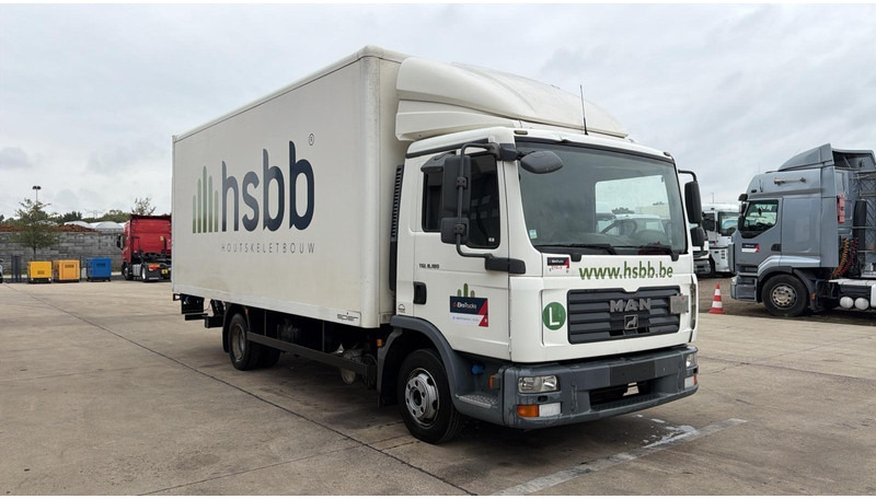 MAN TGL 8.180 (BELGIAN TRUCK / PERFECT CONDITION / MANUAL GEARBOX / LAMES / STEEL SUSP.) - Kapalı kasa kamyon: fotoğraf 3 MAN TGL 8.180 (BELGIAN TRUCK / PERFECT CONDITION / MANUAL GEARBOX / LAMES / STEEL SUSP.) - Kapalı kasa kamyon: fotoğraf 3