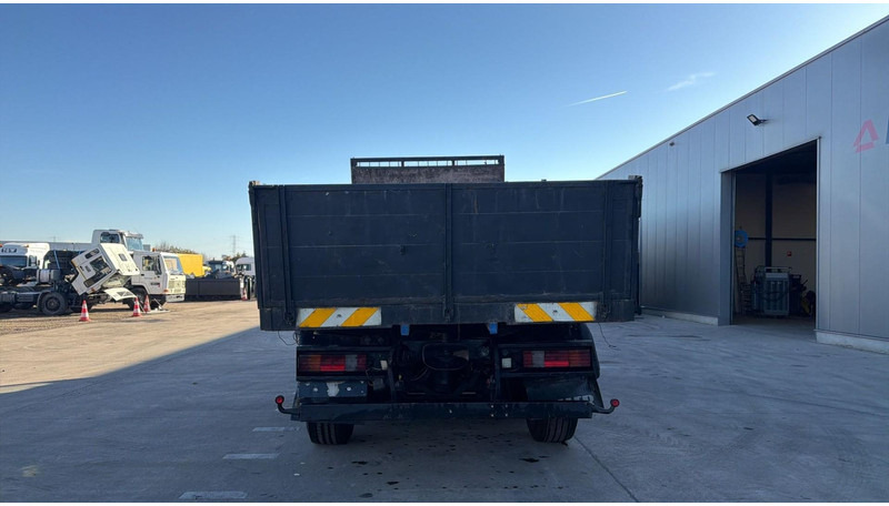 Mercedes-Benz ACTROS 2535 (EPS / BENNE / TIPPER / 8 ROUES / 3 PEDALES) - Damperli kamyon: fotoğraf 5 Mercedes-Benz ACTROS 2535 (EPS / BENNE / TIPPER / 8 ROUES / 3 PEDALES) - Damperli kamyon: fotoğraf 5