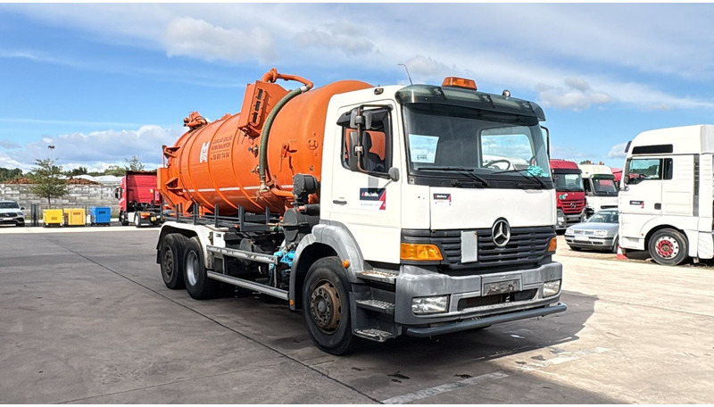 Mercedes-Benz Atego 2528 (14500L / LAMES DEVANT / 6X2 / BOITE MANUELLE) - Vidanjör: fotoğraf 3 Mercedes-Benz Atego 2528 (14500L / LAMES DEVANT / 6X2 / BOITE MANUELLE) - Vidanjör: fotoğraf 3