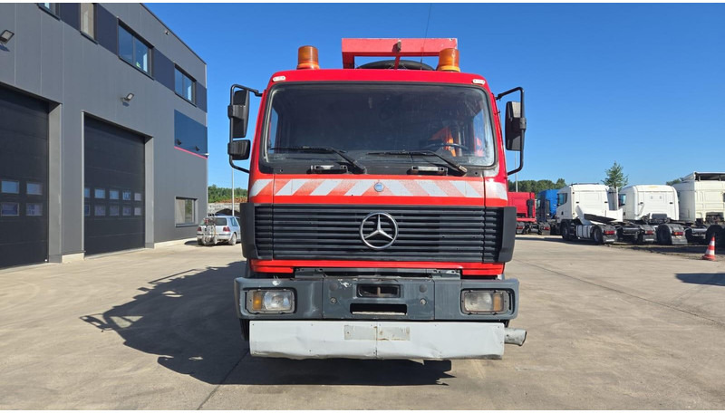 Mercedes-Benz SK 2435 (15.000 L / V8 AVEC 2X TURBO / BOITE MANUELLE / TRES BONNE ETAT / GRAND PONT) - Vidanjör: fotoğraf 2 Mercedes-Benz SK 2435 (15.000 L / V8 AVEC 2X TURBO / BOITE MANUELLE / TRES BONNE ETAT / GRAND PONT) - Vidanjör: fotoğraf 2