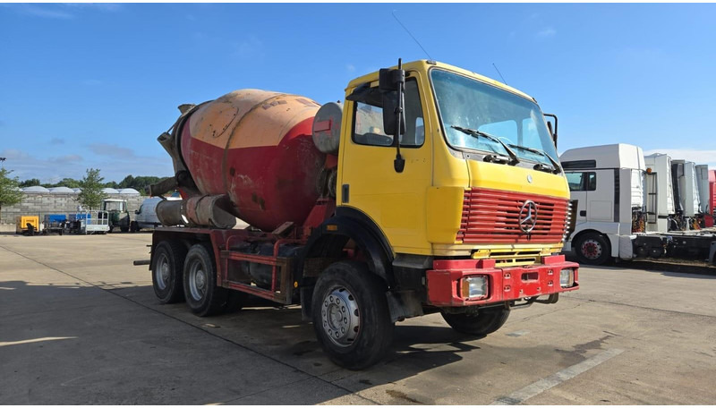 Mercedes-Benz SK 2527 (MALAXEUR / MIXER / POSSIBLE COMME CHASSIS / 6X4 / LAMES / GRAND PONT) - Transmikser: fotoğraf 5 Mercedes-Benz SK 2527 (MALAXEUR / MIXER / POSSIBLE COMME CHASSIS / 6X4 / LAMES / GRAND PONT) - Transmikser: fotoğraf 5