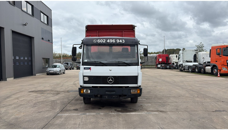 Mercedes-Benz SK 814 (SPER / AUXILAIRY / MANUAL PUMP / STEEL SUSP. / 6 CYLINDER / 3 WAY TIPPER / PERFECT) - Damperli kamyon: fotoğraf 2 Mercedes-Benz SK 814 (SPER / AUXILAIRY / MANUAL PUMP / STEEL SUSP. / 6 CYLINDER / 3 WAY TIPPER / PERFECT) - Damperli kamyon: fotoğraf 2
