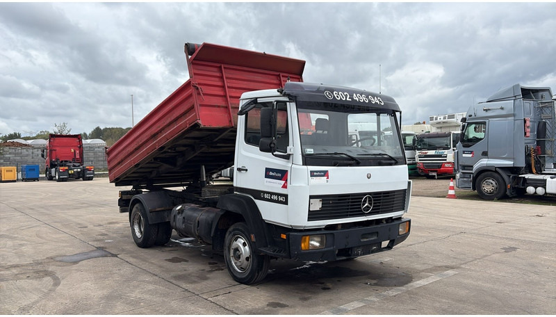 Mercedes-Benz SK 814 (SPER / AUXILAIRY / MANUAL PUMP / STEEL SUSP. / 6 CYLINDER / 3 WAY TIPPER / PERFECT) - Damperli kamyon: fotoğraf 3 Mercedes-Benz SK 814 (SPER / AUXILAIRY / MANUAL PUMP / STEEL SUSP. / 6 CYLINDER / 3 WAY TIPPER / PERFECT) - Damperli kamyon: fotoğraf 3