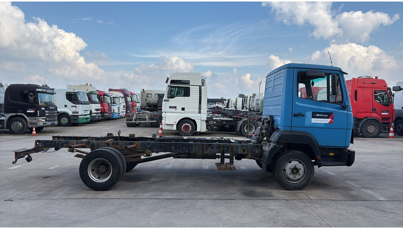 Mercedes-Benz SK 914 (EURO 2 / CHASSIS) - Şasi kamyon: fotoğraf 4 Mercedes-Benz SK 914 (EURO 2 / CHASSIS) - Şasi kamyon: fotoğraf 4