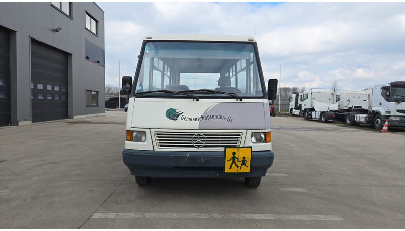 Mercedes-Benz Vario 614 (BELGIAN BUS / 34 SEATS / MANUAL PUMP / LAMES / STEEL SUSP.) - Şehir otobüsü: fotoğraf 3 Mercedes-Benz Vario 614 (BELGIAN BUS / 34 SEATS / MANUAL PUMP / LAMES / STEEL SUSP.) - Şehir otobüsü: fotoğraf 3