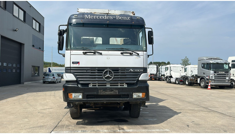 Mercedes-Benz actros 4140 (8X8 / BOITE MANUELLE / MANUAL GEARBOX / LAMES / GRAND PONT / BIG AXLE) - Damperli kamyon: fotoğraf 2 Mercedes-Benz actros 4140 (8X8 / BOITE MANUELLE / MANUAL GEARBOX / LAMES / GRAND PONT / BIG AXLE) - Damperli kamyon: fotoğraf 2