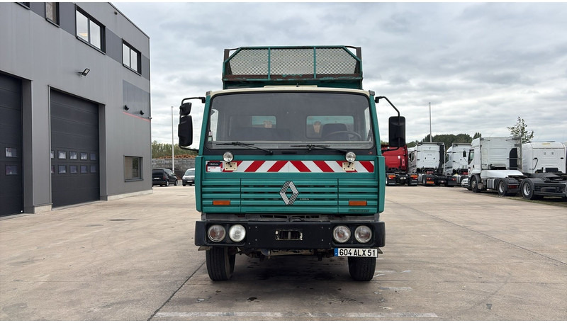 Renault G 300 Manager (LAMES / STEEL SUSP. / GRAND PONT / POMPE MANUELLE) - Damperli kamyon: fotoğraf 2 Renault G 300 Manager (LAMES / STEEL SUSP. / GRAND PONT / POMPE MANUELLE) - Damperli kamyon: fotoğraf 2