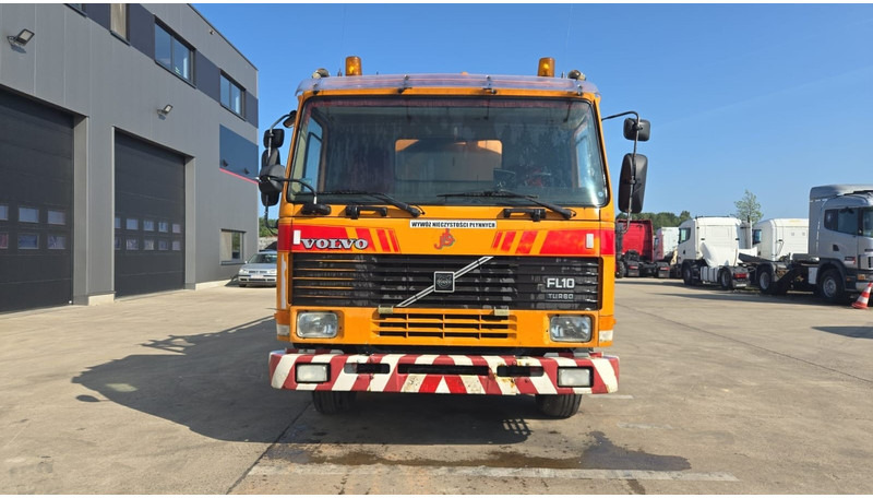 Volvo FL 10 - 320 (10500L + 1500L / 10 TYRES FULL STEEL / HIGH PRESSURE + VACUUM / POMPE MANUELLE / MANUAL PUMP) - Vidanjör: fotoğraf 2 Volvo FL 10 - 320 (10500L + 1500L / 10 TYRES FULL STEEL / HIGH PRESSURE + VACUUM / POMPE MANUELLE / MANUAL PUMP) - Vidanjör: fotoğraf 2