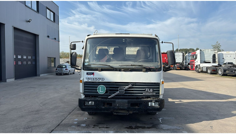 Volvo FL 6 - 8 (MANUAL PUMP / POMPE MANUELLE) - Damperli kamyon: fotoğraf 4 Volvo FL 6 - 8 (MANUAL PUMP / POMPE MANUELLE) - Damperli kamyon: fotoğraf 4