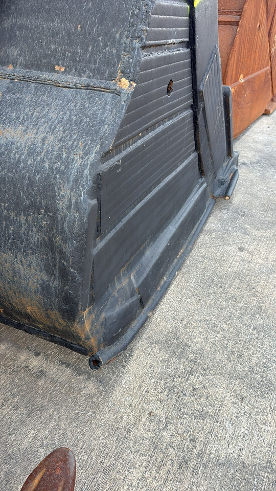 HITACHI ZX520/530 Cheap Second Hand Bucket - Ekskavatör kovası: fotoğraf 5 HITACHI ZX520/530 Cheap Second Hand Bucket - Ekskavatör kovası: fotoğraf 5