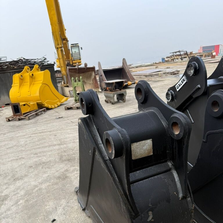 Komatsu PC200 Channel Bucket - Ekskavatör kovası: fotoğraf 2 Komatsu PC200 Channel Bucket - Ekskavatör kovası: fotoğraf 2