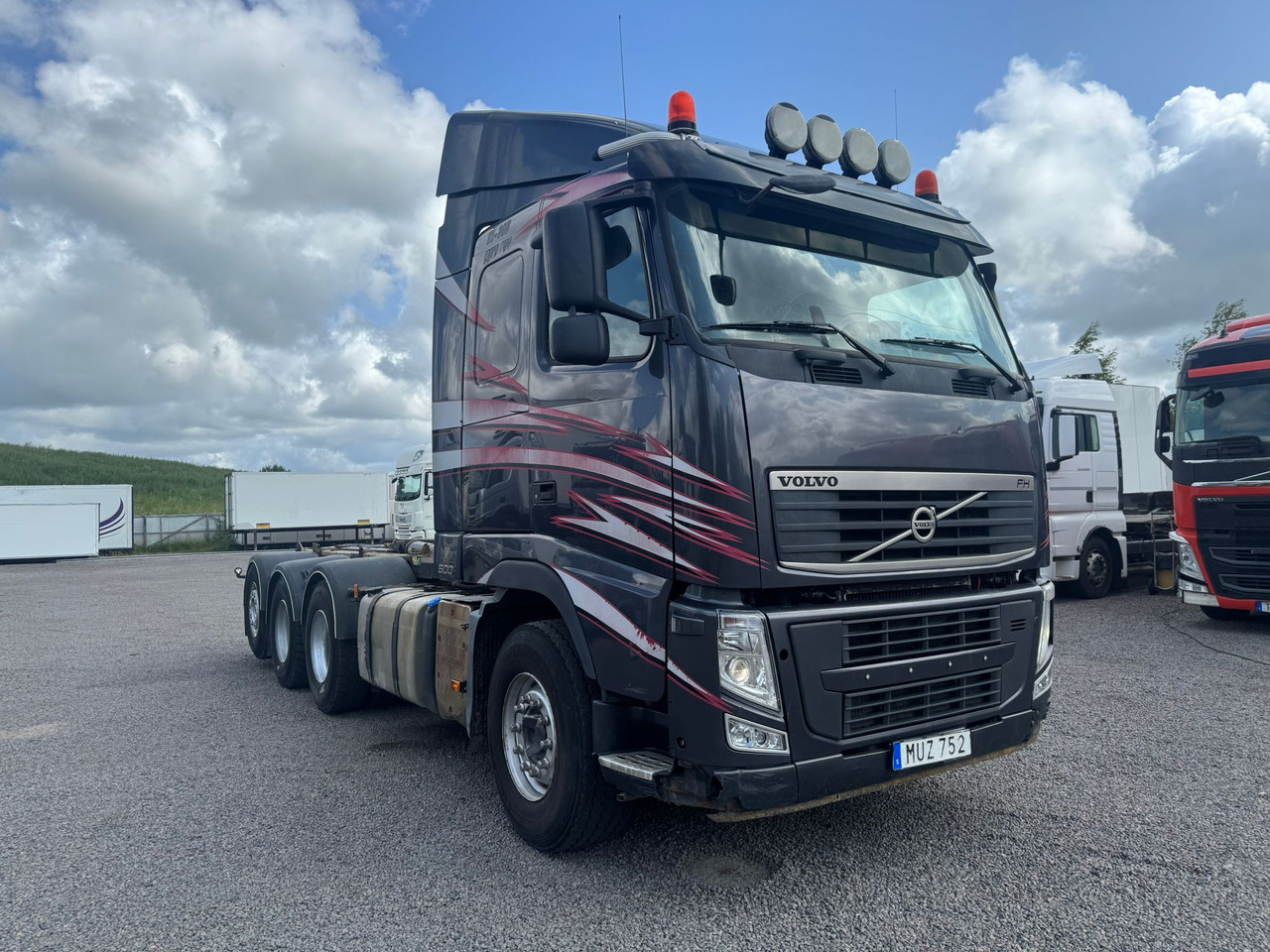 Volvo FH540 - Kancalı yükleyici kamyon: fotoğraf 2 Volvo FH540 - Kancalı yükleyici kamyon: fotoğraf 2