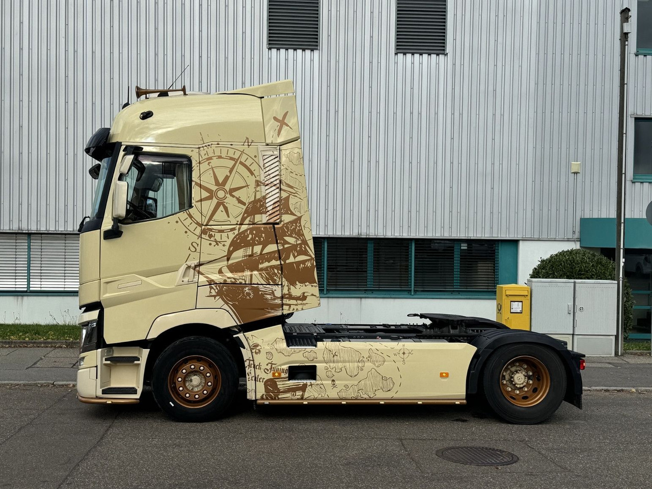 Renault T520 HIGHCAB TTC-Umbau 2-Tanks Retarder Standkli - Çekici: fotoğraf 5 Renault T520 HIGHCAB TTC-Umbau 2-Tanks Retarder Standkli - Çekici: fotoğraf 5