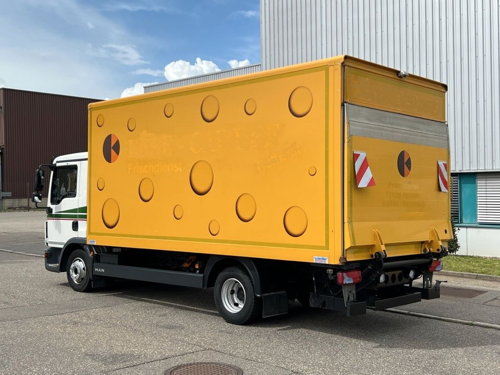 MAN TGL 8.220 Kühlkoffer 5,26m LBW Klima Luftgef. MAN TGL 8.220 Kühlkoffer 5,26m LBW Klima Luftgef. - Frigorifik kamyonet: fotoğraf 5 MAN TGL 8.220 Kühlkoffer 5,26m LBW Klima Luftgef. MAN TGL 8.220 Kühlkoffer 5,26m LBW Klima Luftgef. - Frigorifik kamyonet: fotoğraf 5