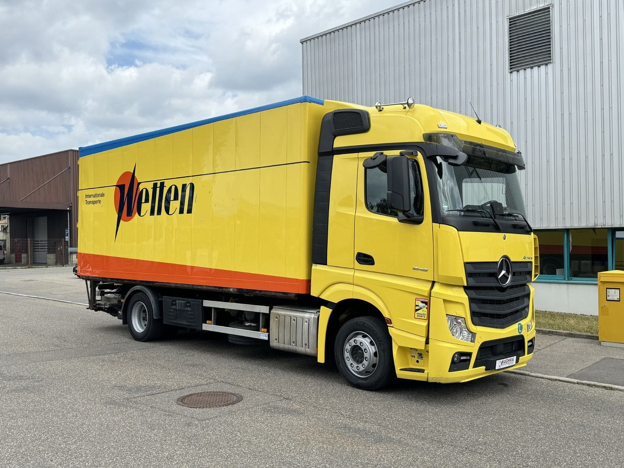 Mercedes-Benz Actros 1848 LL Gr.Haus AWL-Möbelkoffer uLBW - Kapalı kasa kamyon: fotoğraf 4 Mercedes-Benz Actros 1848 LL Gr.Haus AWL-Möbelkoffer uLBW - Kapalı kasa kamyon: fotoğraf 4