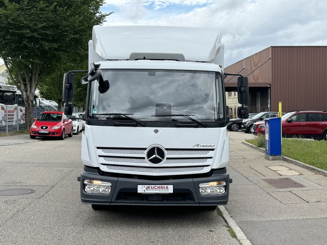 Mercedes-Benz Atego 824L Koffer 7,1m LBW Klima Diff. Sperre - Kapalı kasa kamyonet: fotoğraf 2 Mercedes-Benz Atego 824L Koffer 7,1m LBW Klima Diff. Sperre - Kapalı kasa kamyonet: fotoğraf 2