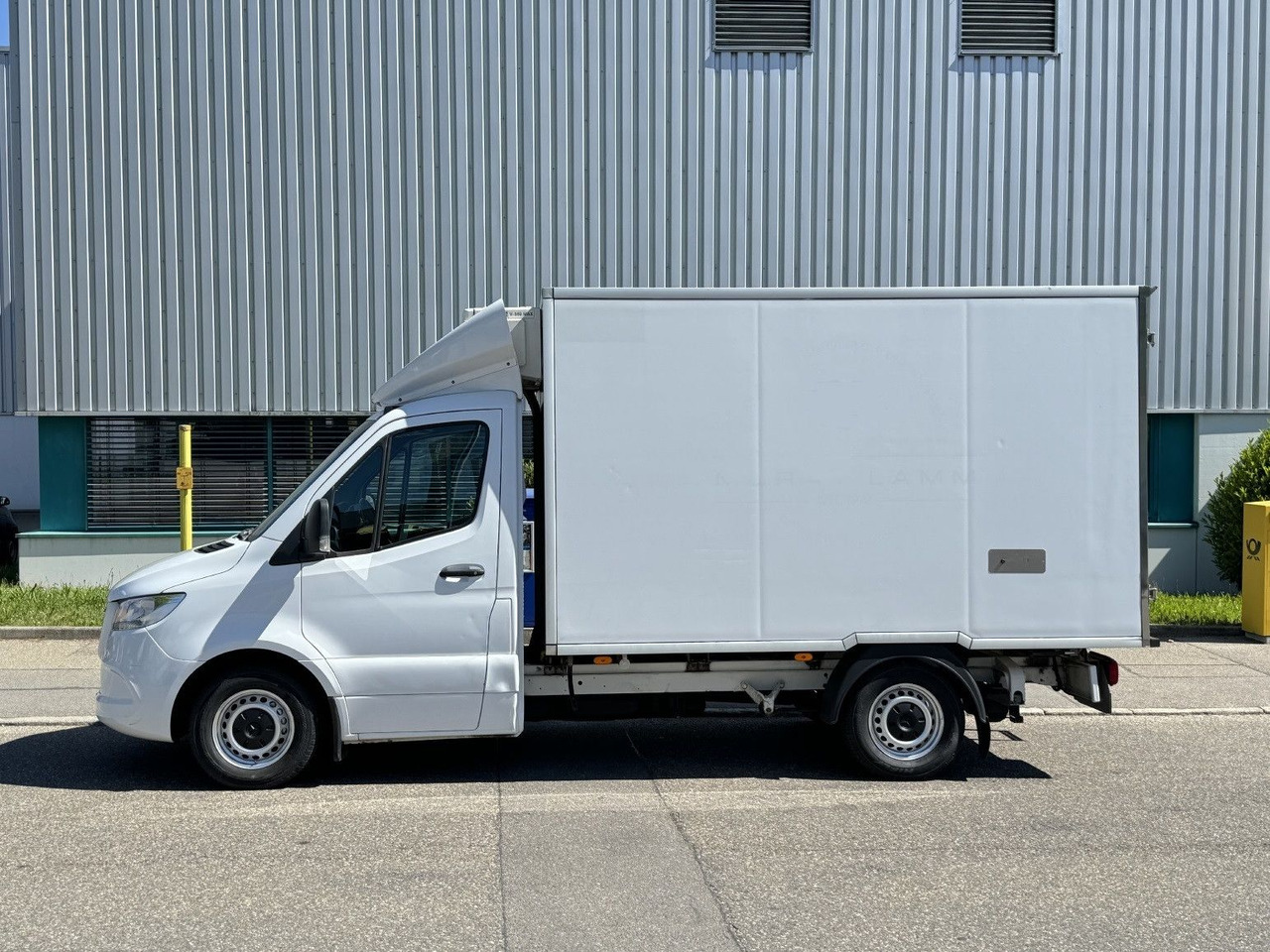 Mercedes-Benz Sprinter 316 Tiefkühl 3,3m TK V-500 MAX Luftgef. - Frigorifik kamyonet: fotoğraf 4 Mercedes-Benz Sprinter 316 Tiefkühl 3,3m TK V-500 MAX Luftgef. - Frigorifik kamyonet: fotoğraf 4