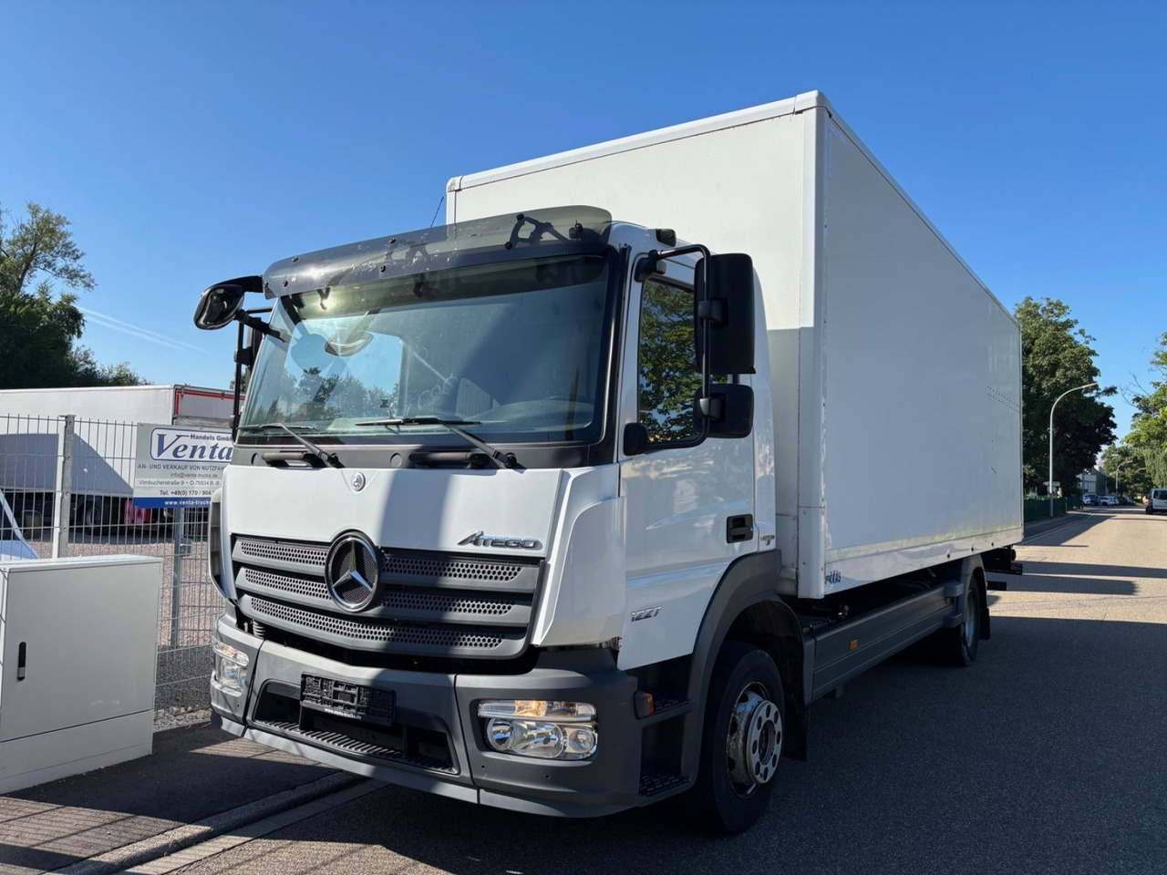 Mercedes-Benz Atego III 1227L, Euro-6, Klima, LBW - Kapalı kasa kamyon: fotoğraf 1 Mercedes-Benz Atego III 1227L, Euro-6, Klima, LBW - Kapalı kasa kamyon: fotoğraf 1