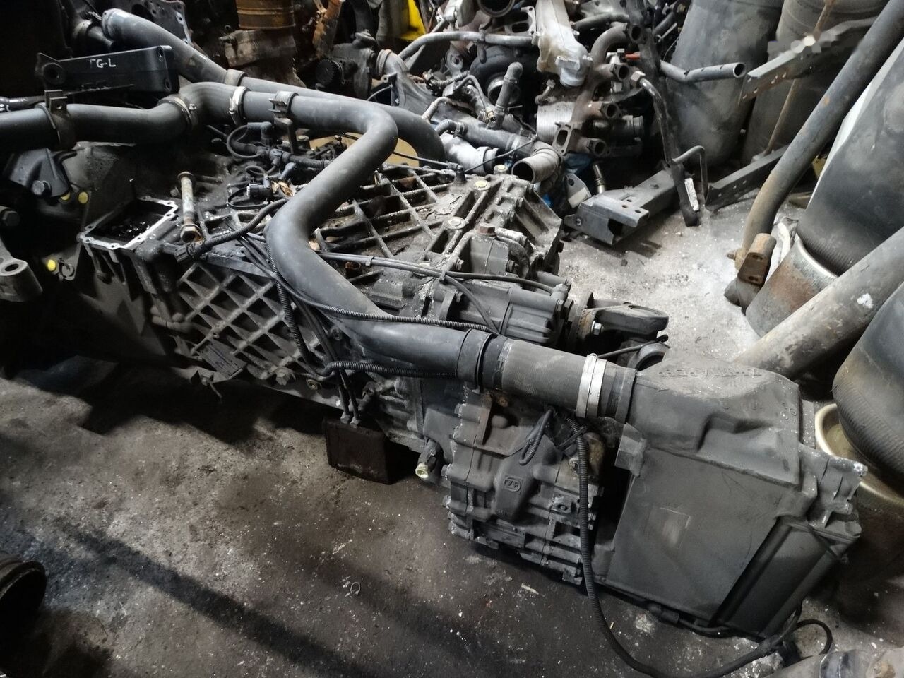 MAN 16S2221 TD MAN TGX TGS TGA - Vites kutusu - Kamyon: fotoğraf 1 MAN 16S2221 TD MAN TGX TGS TGA - Vites kutusu - Kamyon: fotoğraf 1