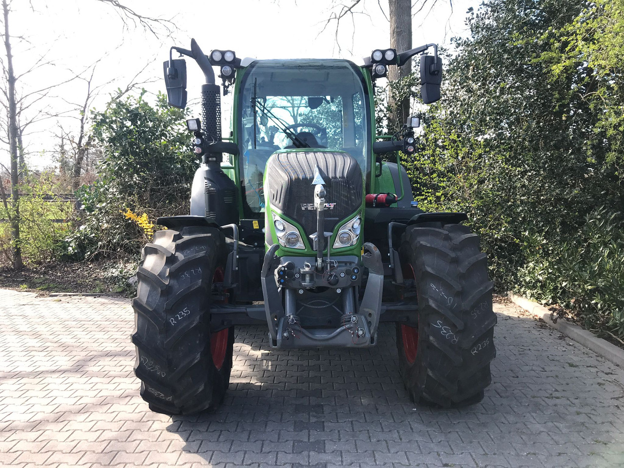 Fendt 513 Vario S4 PowerPlus - Traktör: fotoğraf 3 Fendt 513 Vario S4 PowerPlus - Traktör: fotoğraf 3