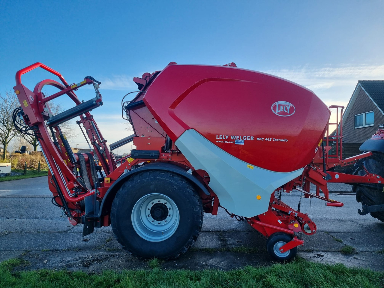 Lely Welger RPC160V - Silaj paketleme makinesi: fotoğraf 1 Lely Welger RPC160V - Silaj paketleme makinesi: fotoğraf 1