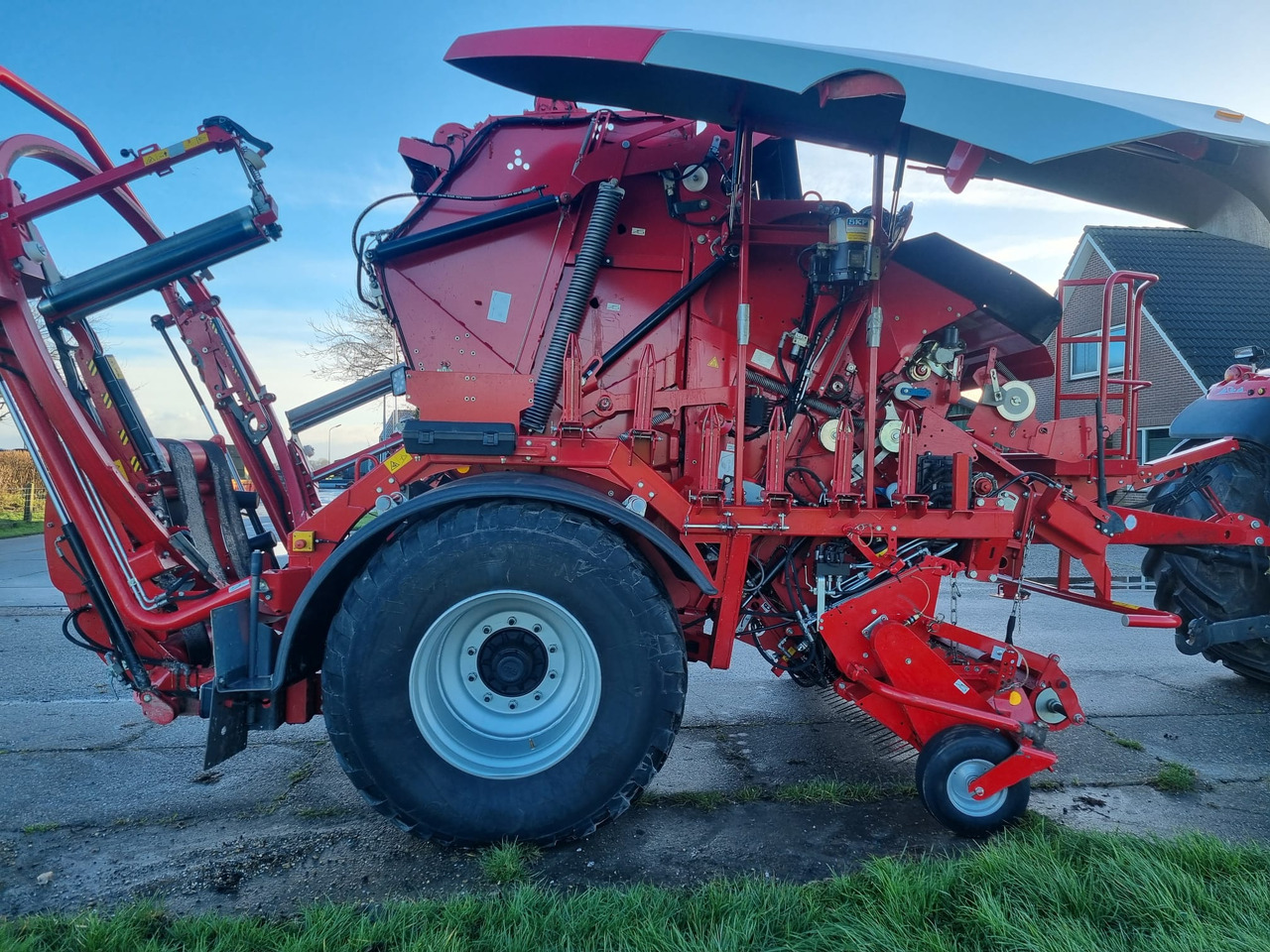 Lely Welger RPC160V - Silaj paketleme makinesi: fotoğraf 4 Lely Welger RPC160V - Silaj paketleme makinesi: fotoğraf 4