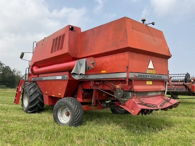 MASSEY FERGUSON 38RS - Biçerdöver: fotoğraf 5 MASSEY FERGUSON 38RS - Biçerdöver: fotoğraf 5