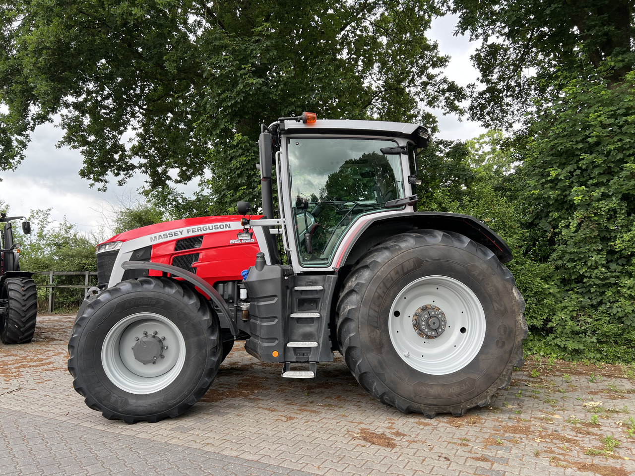 Massey Ferguson 8S.225 Dyne E-power - Traktör: fotoğraf 2 Massey Ferguson 8S.225 Dyne E-power - Traktör: fotoğraf 2