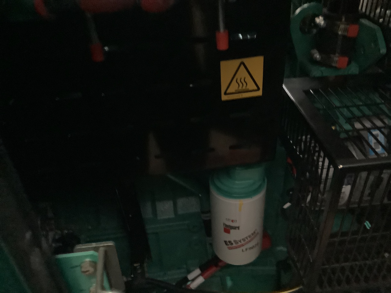 Cummins C170D. 170KVA Generator. Brand new. - Elektrikli jeneratör: fotoğraf 5 Cummins C170D. 170KVA Generator. Brand new. - Elektrikli jeneratör: fotoğraf 5
