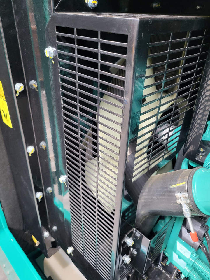 Cummins C220D5EQ. 220KVA Generator. Brand new. - Elektrikli jeneratör: fotoğraf 3 Cummins C220D5EQ. 220KVA Generator. Brand new. - Elektrikli jeneratör: fotoğraf 3