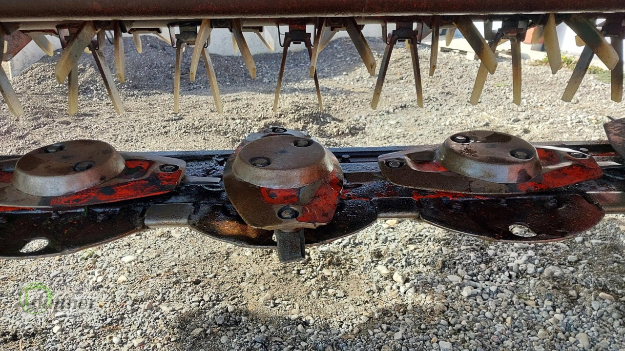 Kuhn FC 313 Lift-Control - Çayır biçme makinesi: fotoğraf 5 Kuhn FC 313 Lift-Control - Çayır biçme makinesi: fotoğraf 5