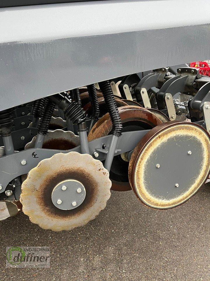 SKY Easydrill Fertisem 3020 HD - Ekim makinesi: fotoğraf 5 SKY Easydrill Fertisem 3020 HD - Ekim makinesi: fotoğraf 5