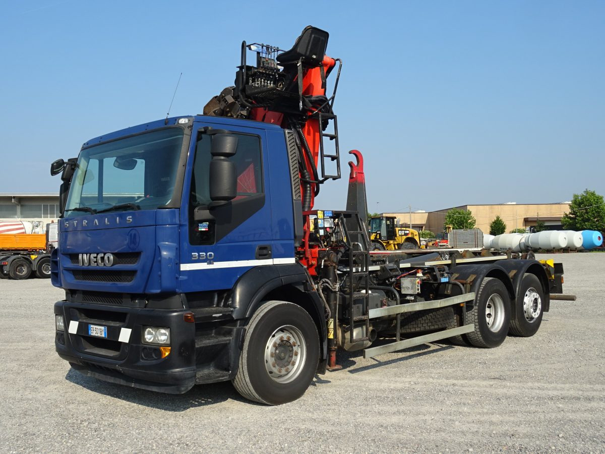 IVECO STRALIS 330 - Kancalı yükleyici kamyon, Vinçli kamyon: fotoğraf 1 IVECO STRALIS 330 - Kancalı yükleyici kamyon, Vinçli kamyon: fotoğraf 1