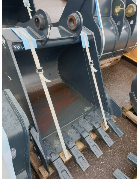 Hyundai Excavator digging bucket 140, 61K4-30501 - Kova - İş makinaları: fotoğraf 1 Hyundai Excavator digging bucket 140, 61K4-30501 - Kova - İş makinaları: fotoğraf 1