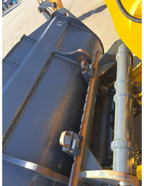 Komatsu WA100-8E0 - Tekerlekli yükleyici: fotoğraf 5 Komatsu WA100-8E0 - Tekerlekli yükleyici: fotoğraf 5