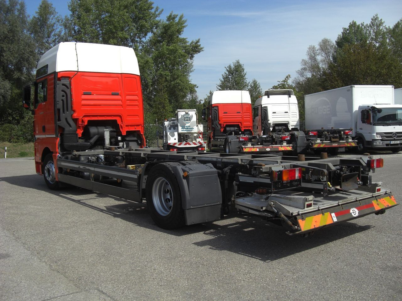 MAN 18360XXL TGX / LBW MAN 18360XXL TGX / LBW - Konteynır taşıyıcı/ Yedek karoser kamyon: fotoğraf 4 MAN 18360XXL TGX / LBW MAN 18360XXL TGX / LBW - Konteynır taşıyıcı/ Yedek karoser kamyon: fotoğraf 4