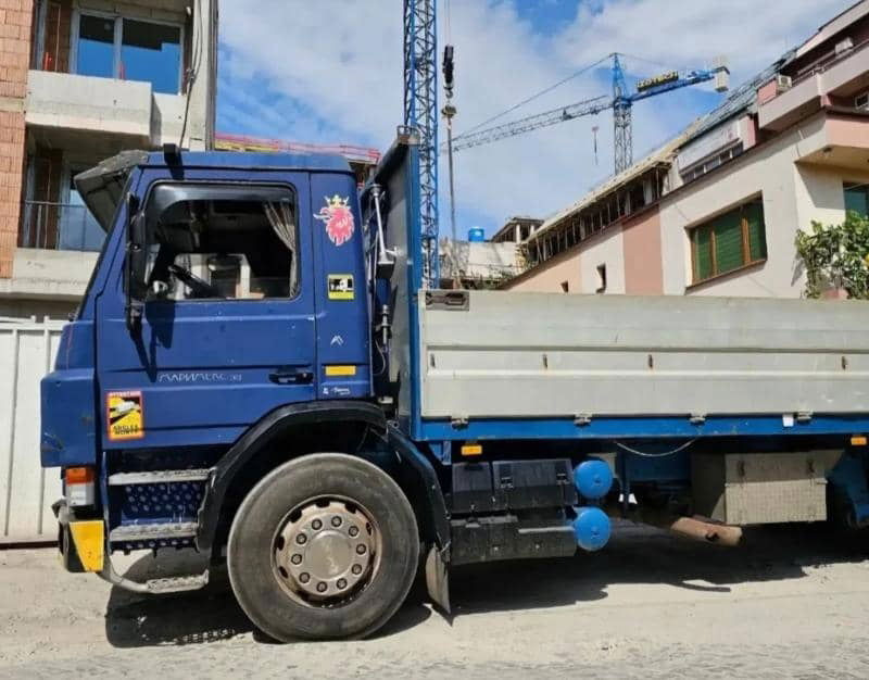 Scania 93 Carne - Vinçli kamyon: fotoğraf 3 Scania 93 Carne - Vinçli kamyon: fotoğraf 3