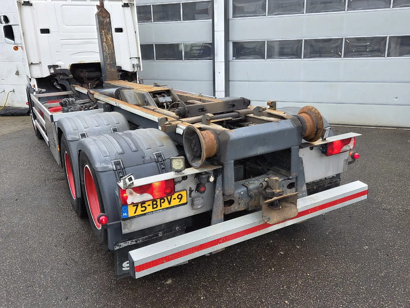 Scania R520 6x2 VDL 21 ton - Kancalı yükleyici kamyon: fotoğraf 5 Scania R520 6x2 VDL 21 ton - Kancalı yükleyici kamyon: fotoğraf 5