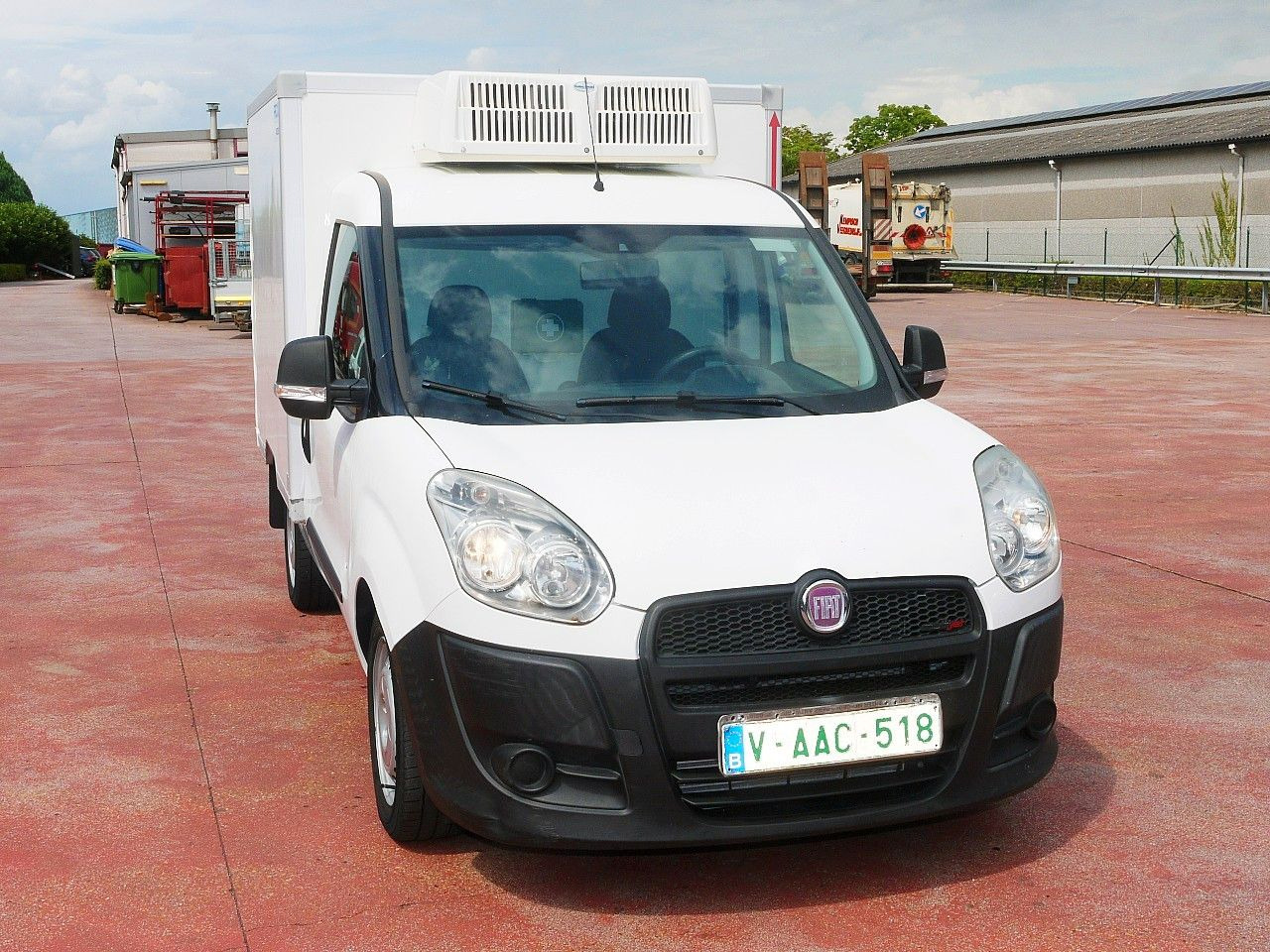 Fiat DOBLO 1.3 KUHLKOFFER RELEC FROID TR 22 -20C - Frigorifik kamyonet: fotoğraf 1 Fiat DOBLO 1.3 KUHLKOFFER RELEC FROID TR 22 -20C - Frigorifik kamyonet: fotoğraf 1